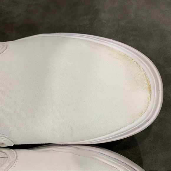 Unisex Vans ComfyCush white canvas slip on shoes. - Picture 8 of 8